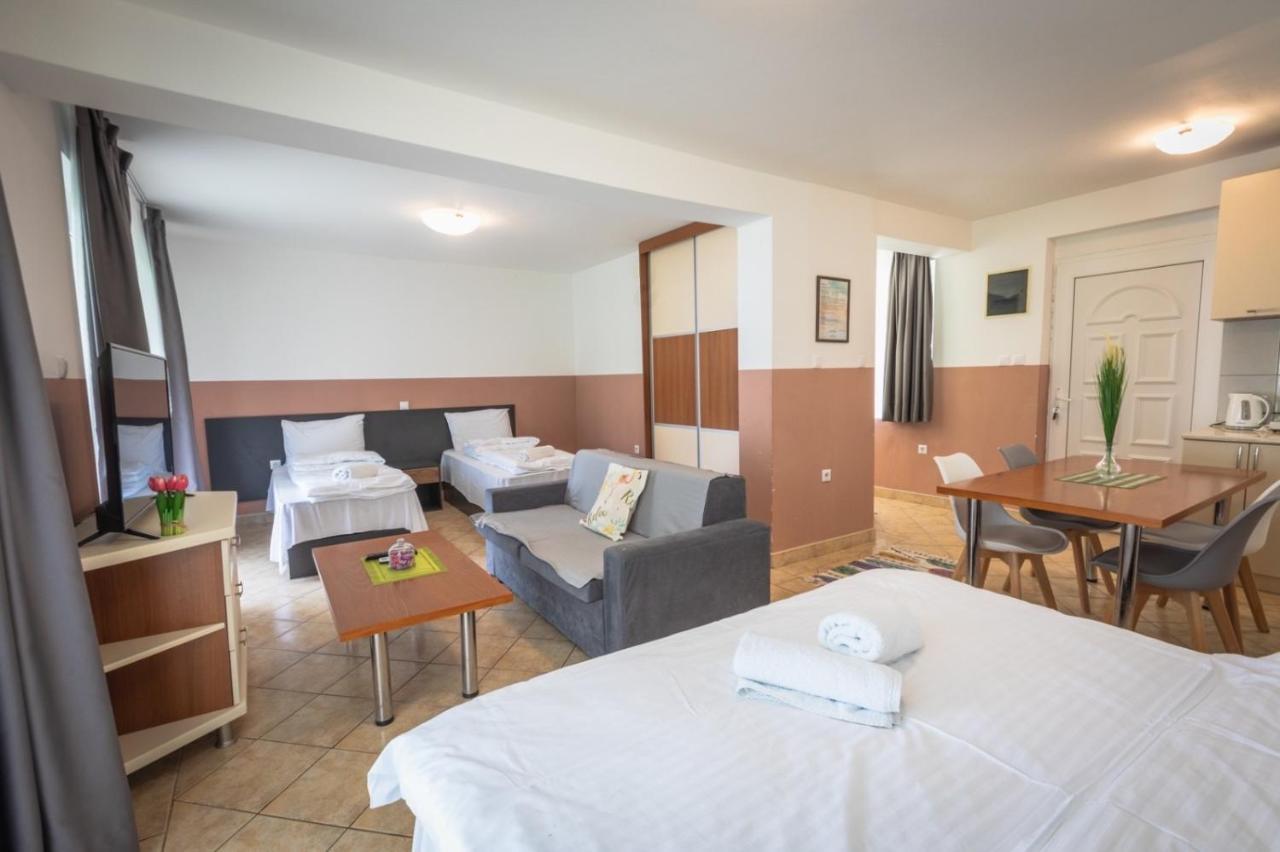 Fuk-Tak'S Bungalow Dojran Εξωτερικό φωτογραφία